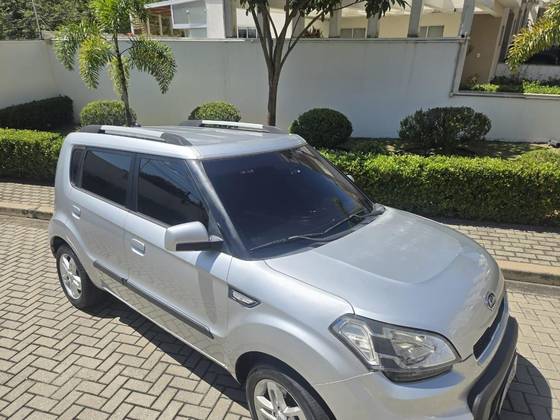 KIA SOUL 1.6 EX 16V GASOLINA 4P AUTOMÁTICO KIA SOUL 1.6 EX 16V GASOLINA 4P AUTOMÁTICO